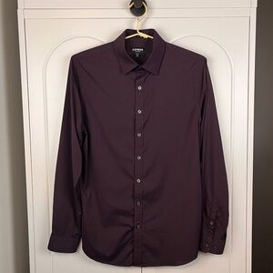 Express Men's Maroon-Plum colored Performance Slim fit Button Up - Medium
